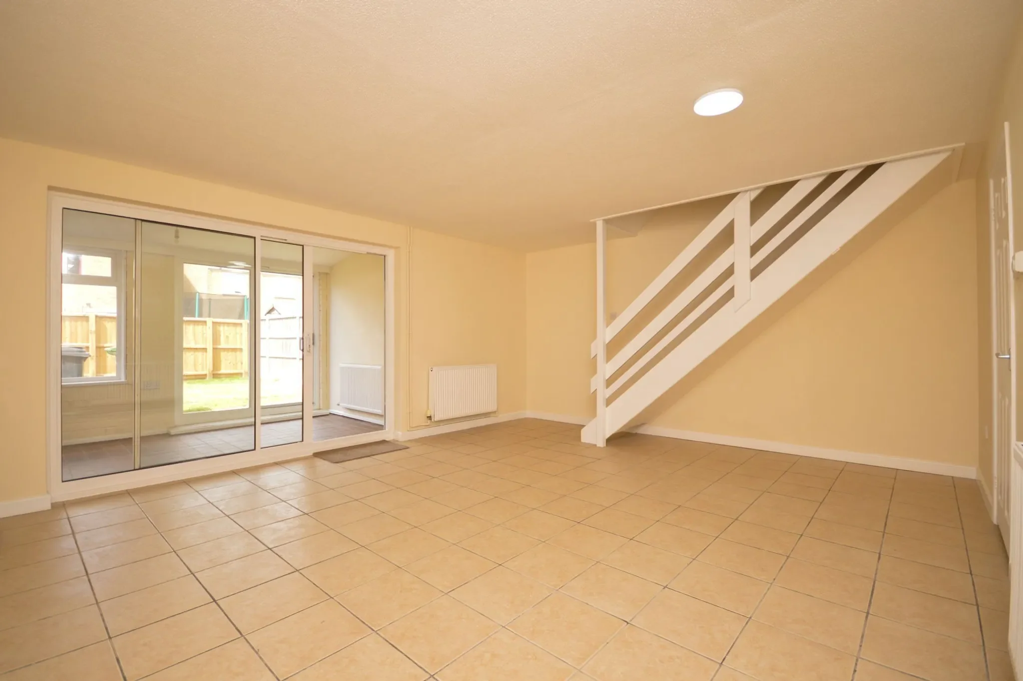 Flat Lovell Gardens in Breckland District