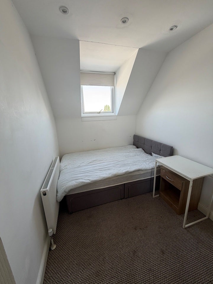 Flat Merton Road in Greater London