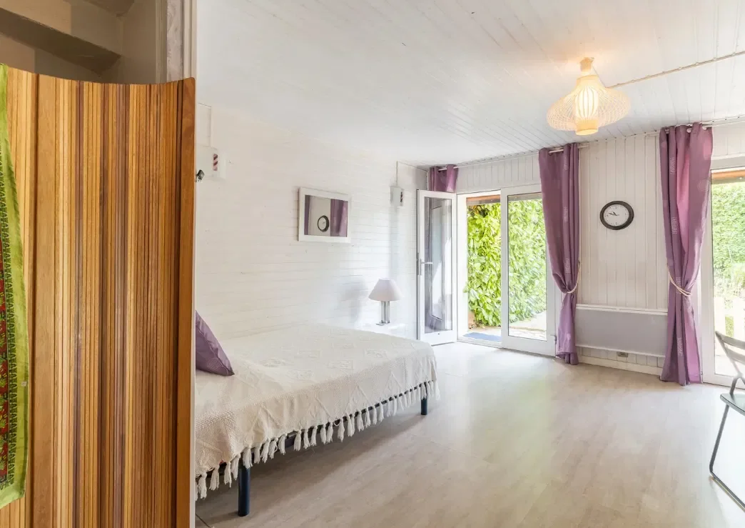 Room Allée des Mimosas in Pélissanne