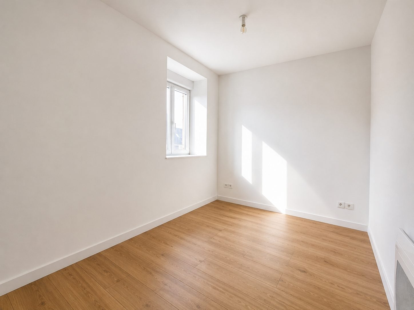 Flat Chemin du Charlemagne in Aloxe-Corton