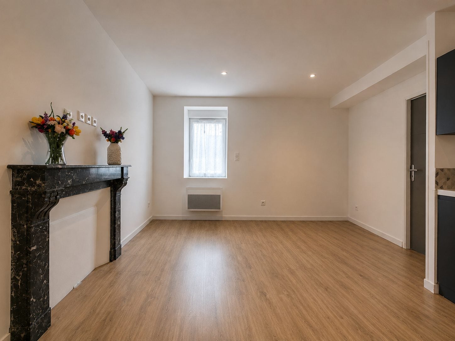 Flat Chemin du Charlemagne in Aloxe-Corton