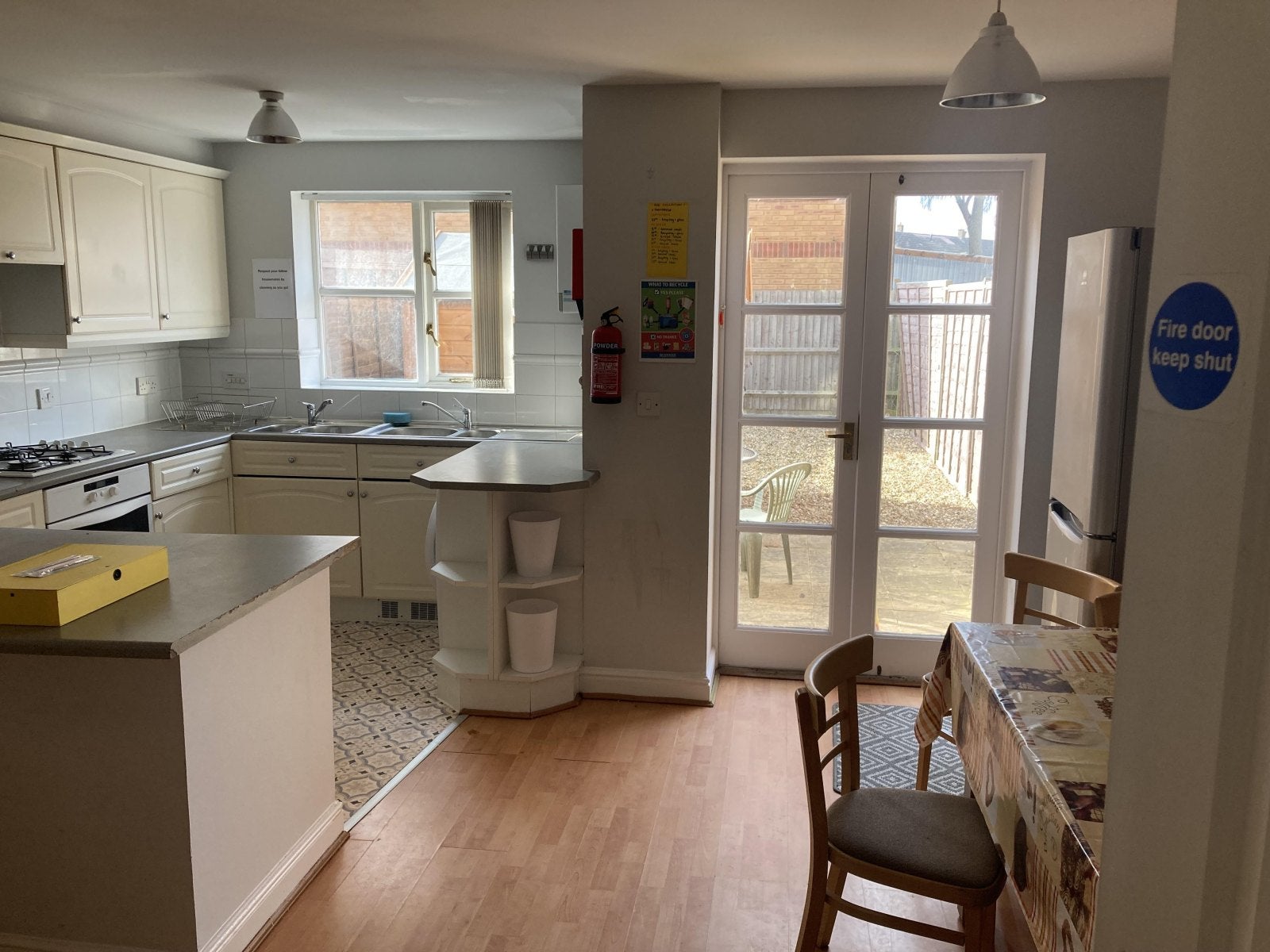 Flat Aspen Grove in Rushmoor