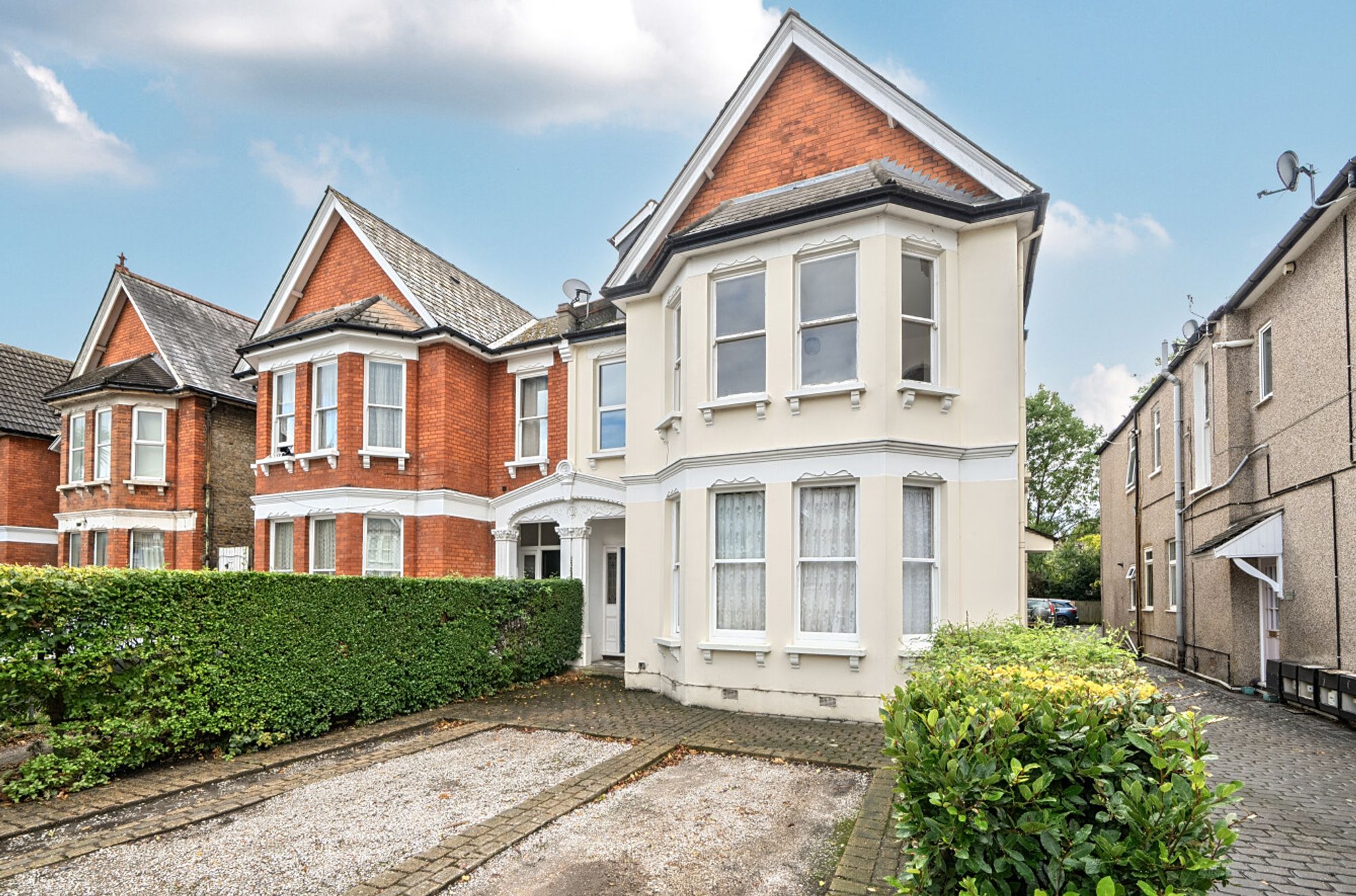 Flat Culverley Road in Greater London
