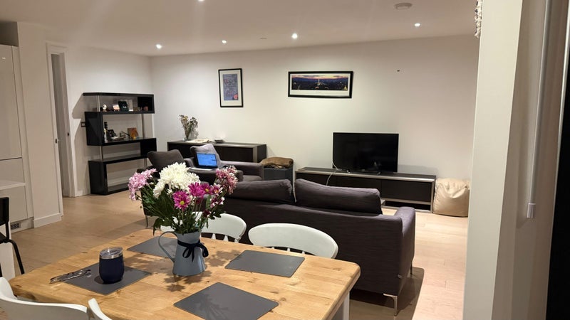 Room Yabsley Street in Greater London