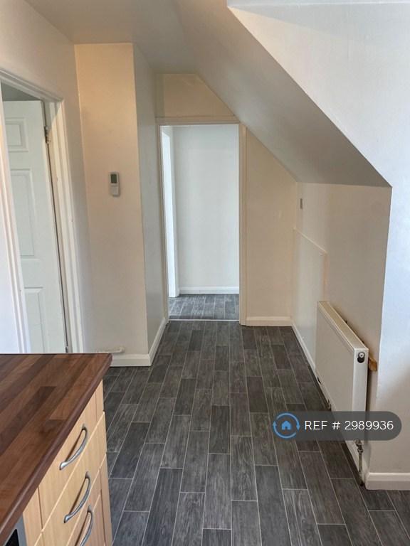 Flat Varney Road in Nottingham