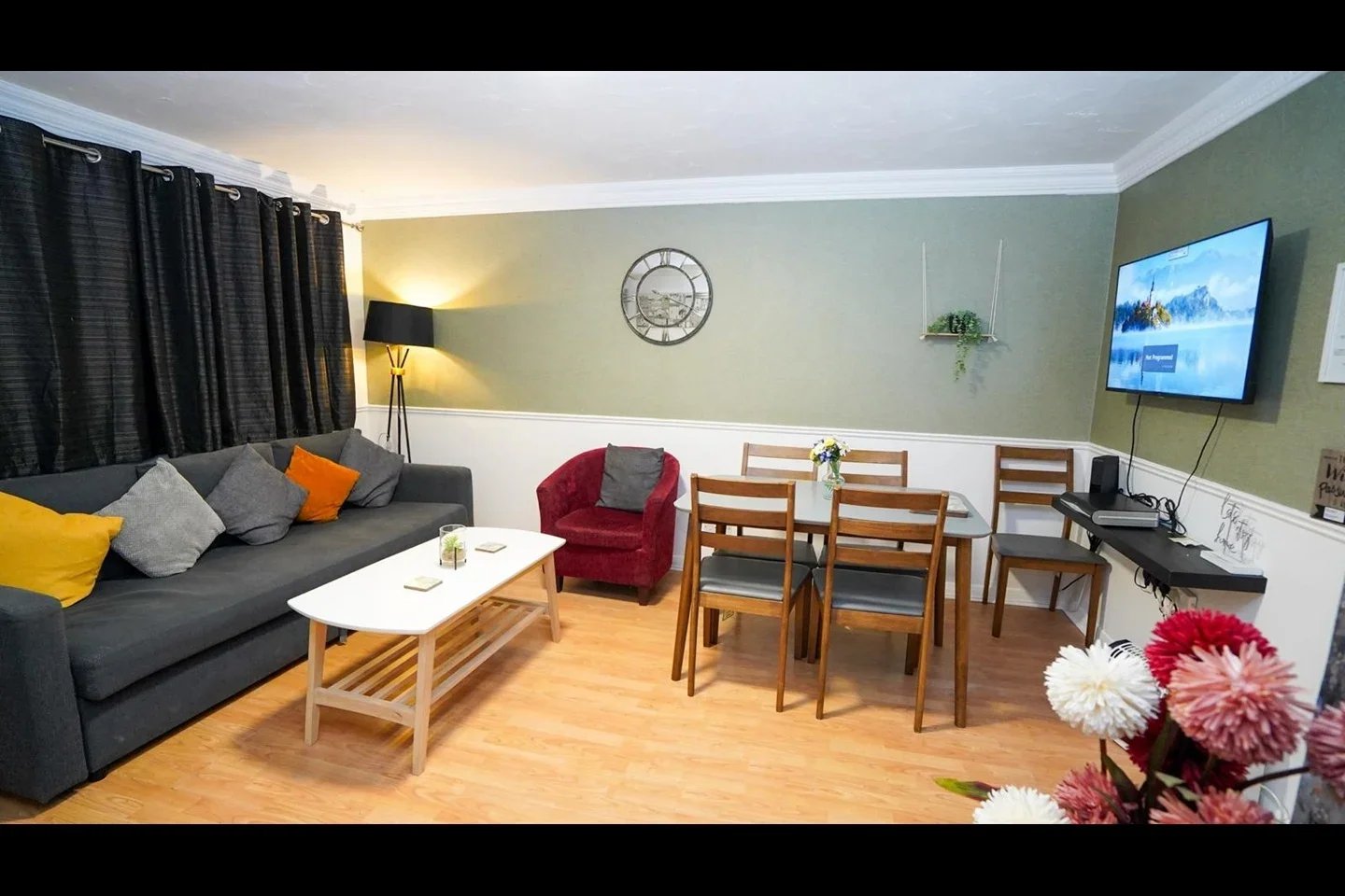 Flat Troutbeck Close in Slough