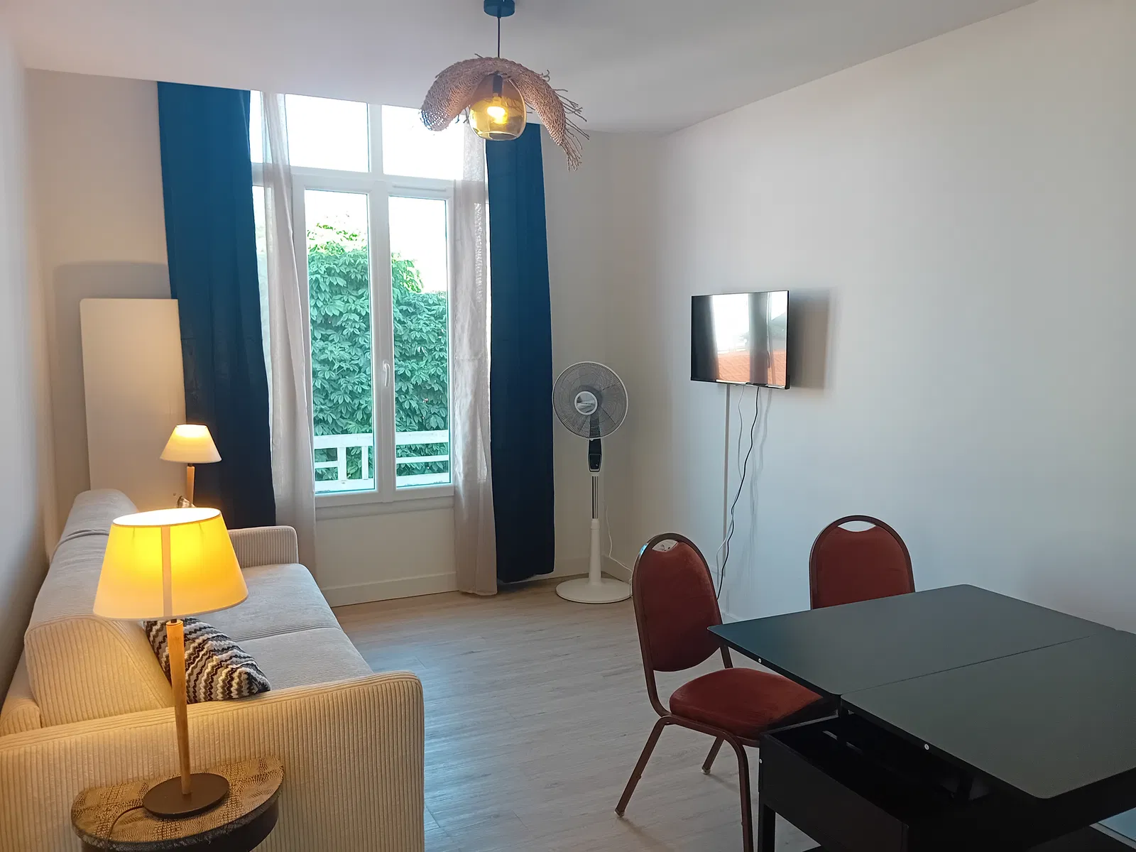 Flat Boulevard du Président John Fitzgerald Kennedy in Vichy