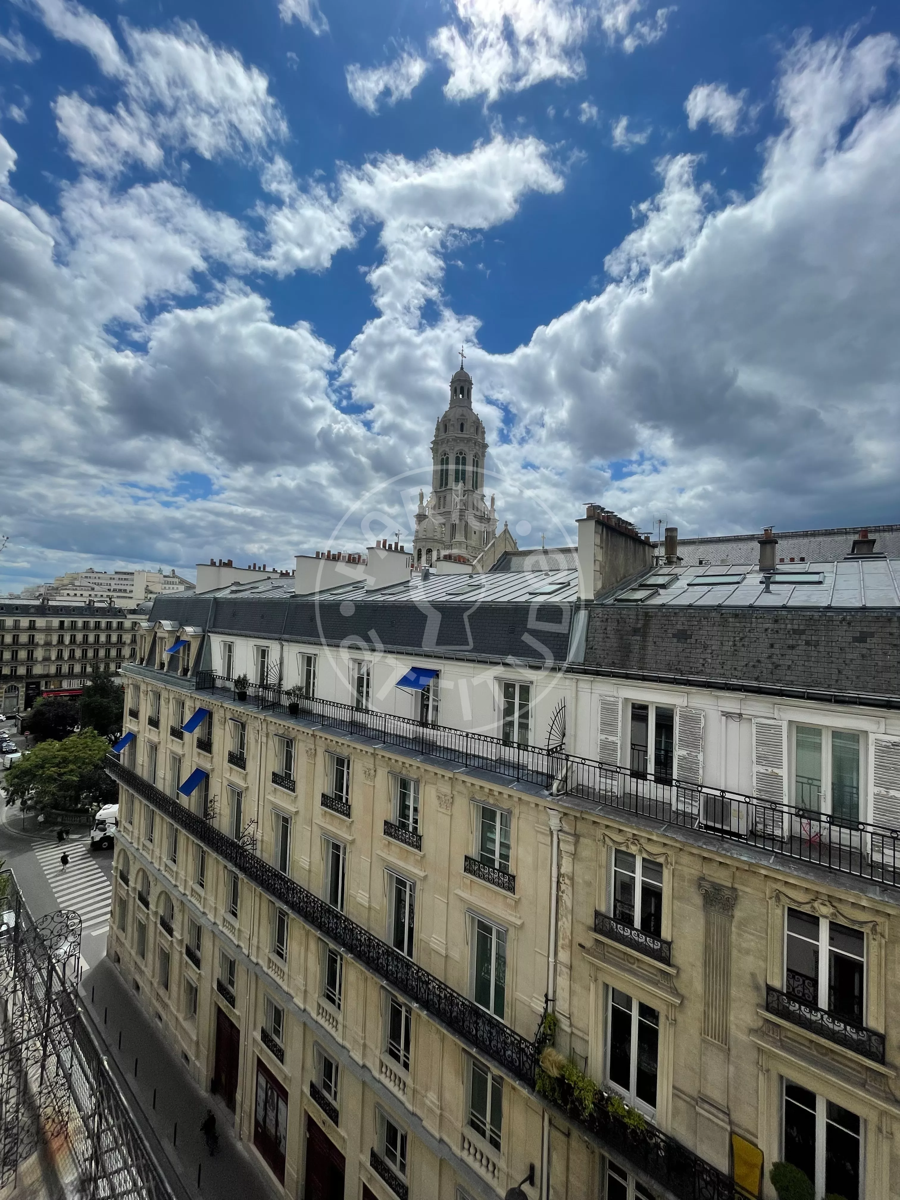 Flat Rue Blanche in Paris