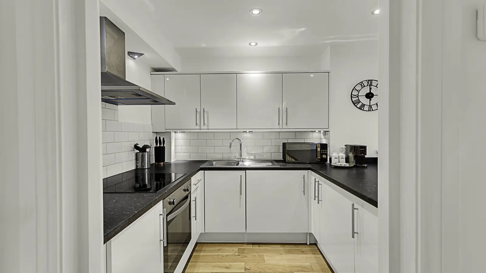 Flat Norfolk Place in City of Westminster