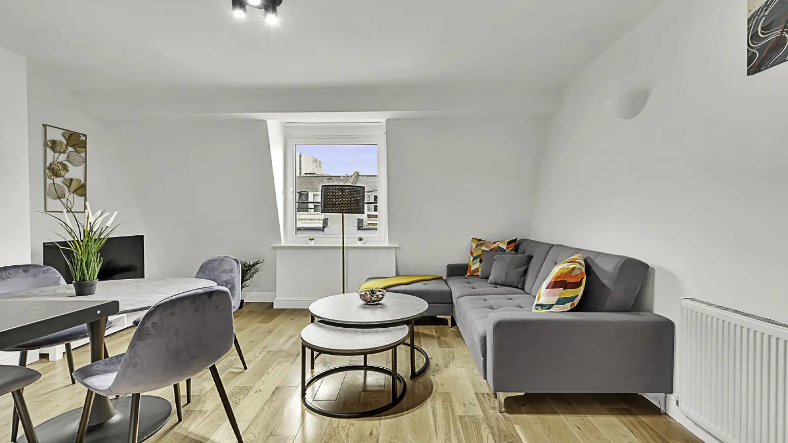 Flat Norfolk Place in City of Westminster