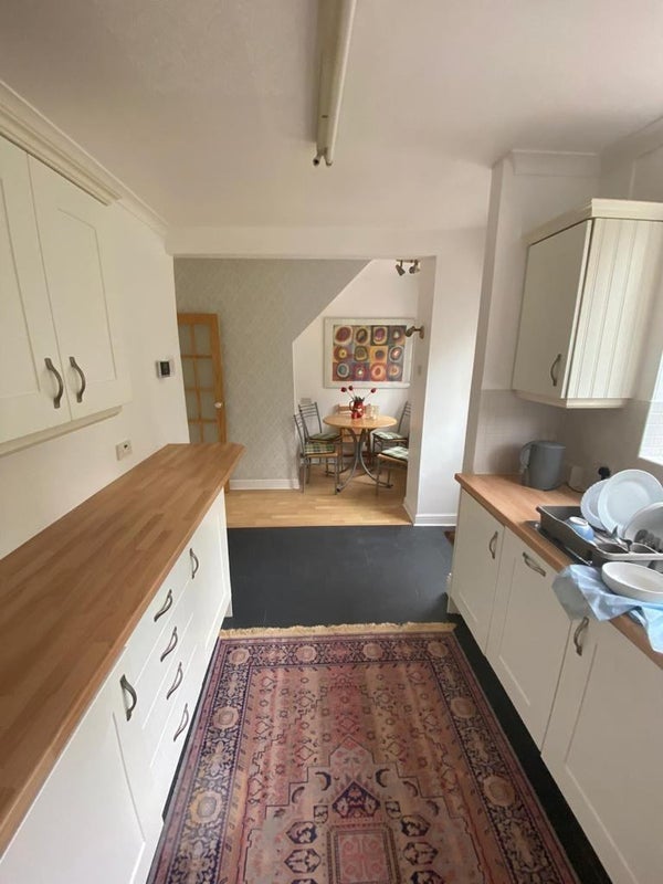 Room Westleigh Avenue in Greater London