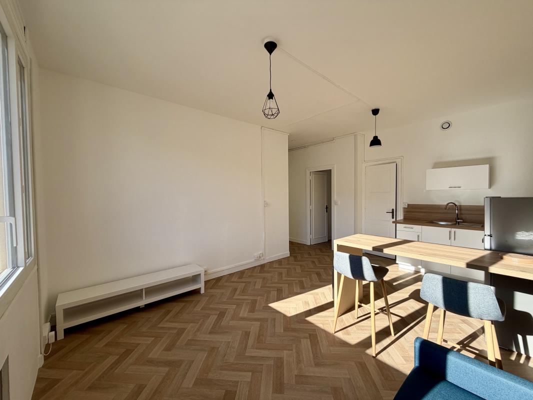 Appartement Rue Désiré Claude à Saint-Étienne