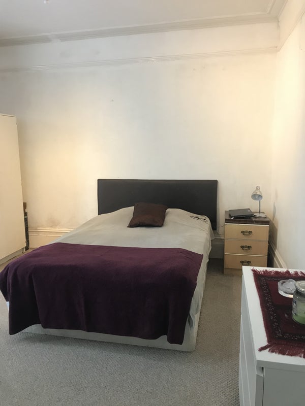 Room South Norwood Hill in Greater London