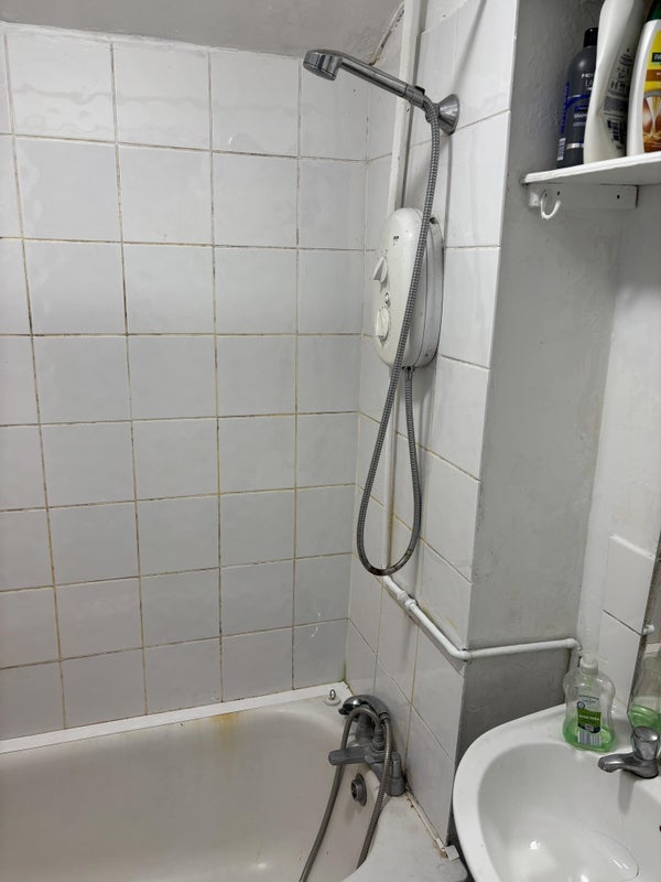Room South Norwood Hill in Greater London