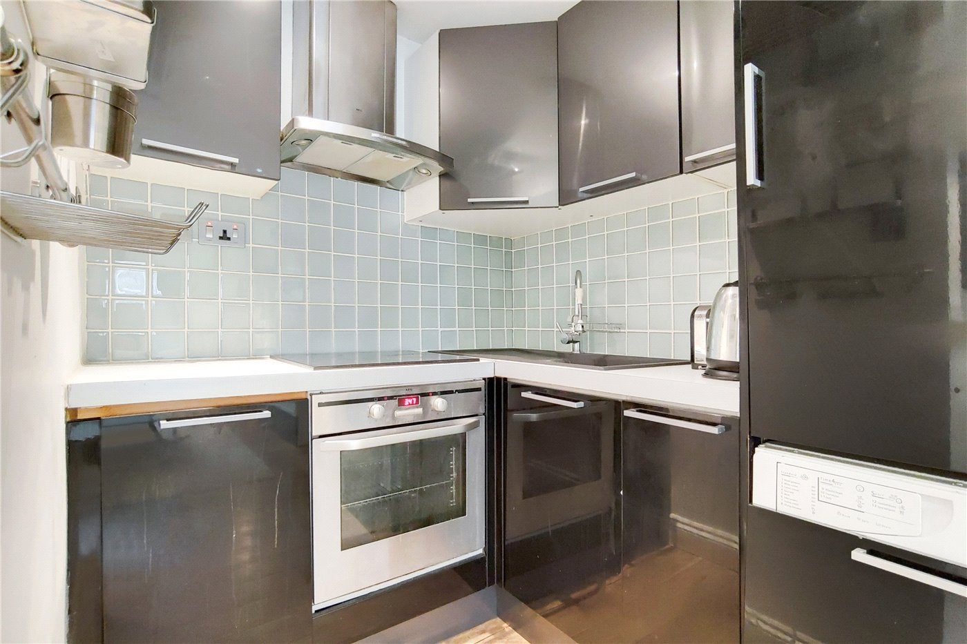 Flat Chilton Street in Greater London