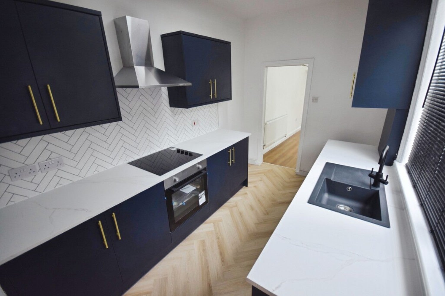 House Saint Andrews Crescent in Stoke-on-Trent