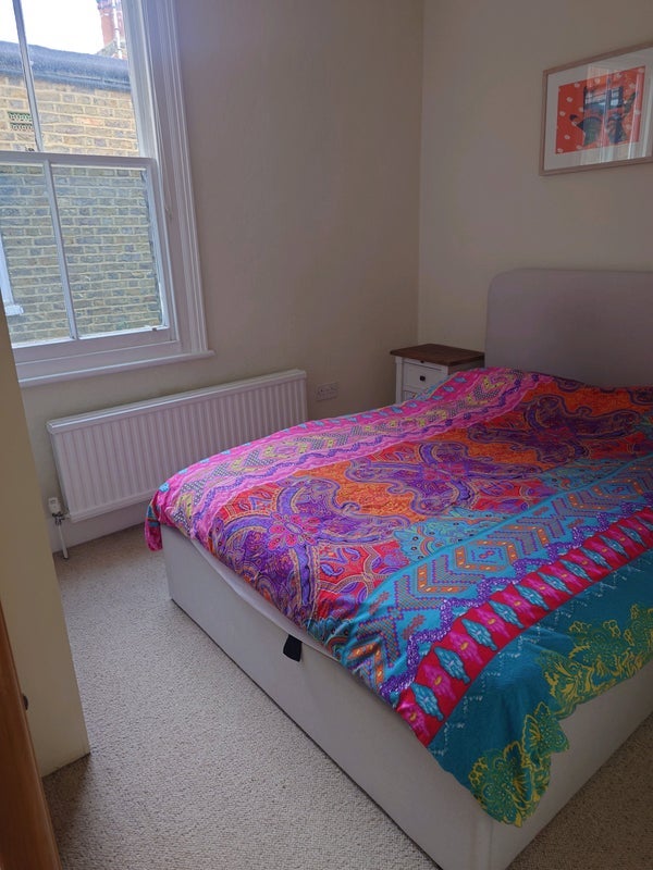 Room Kenley Road in Greater London