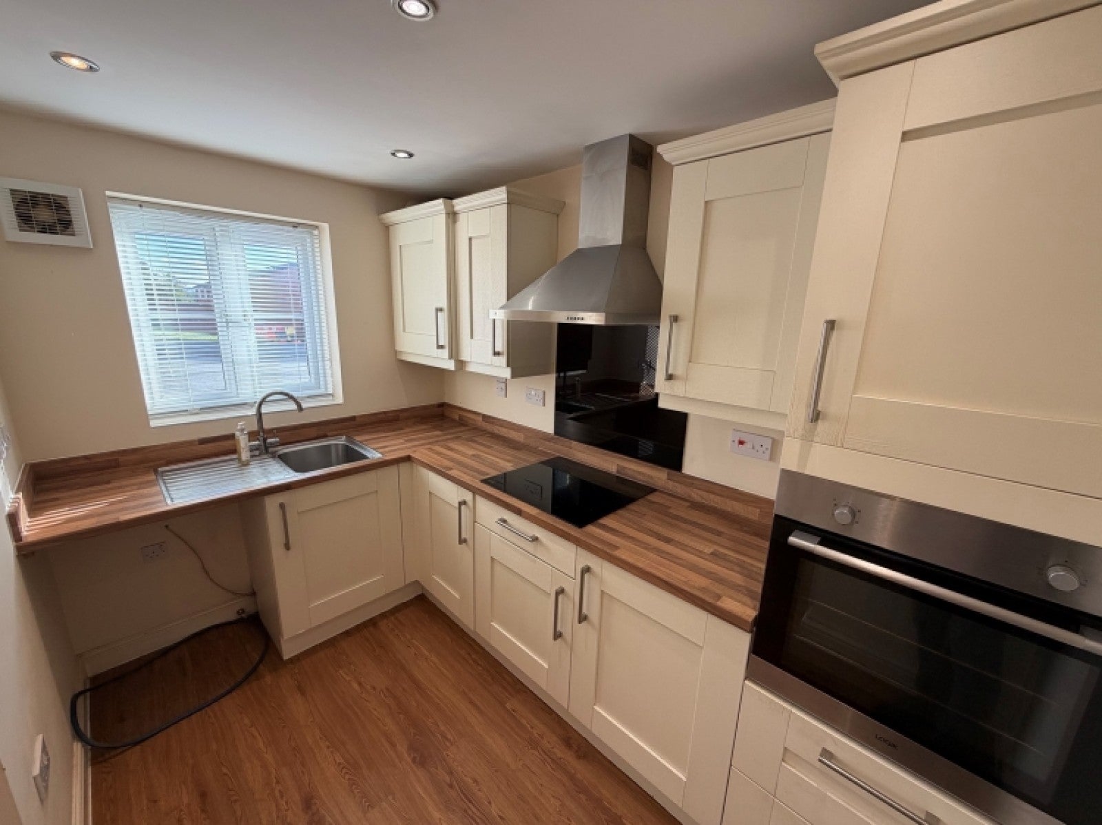 House Wesson Gardens in Halesowen