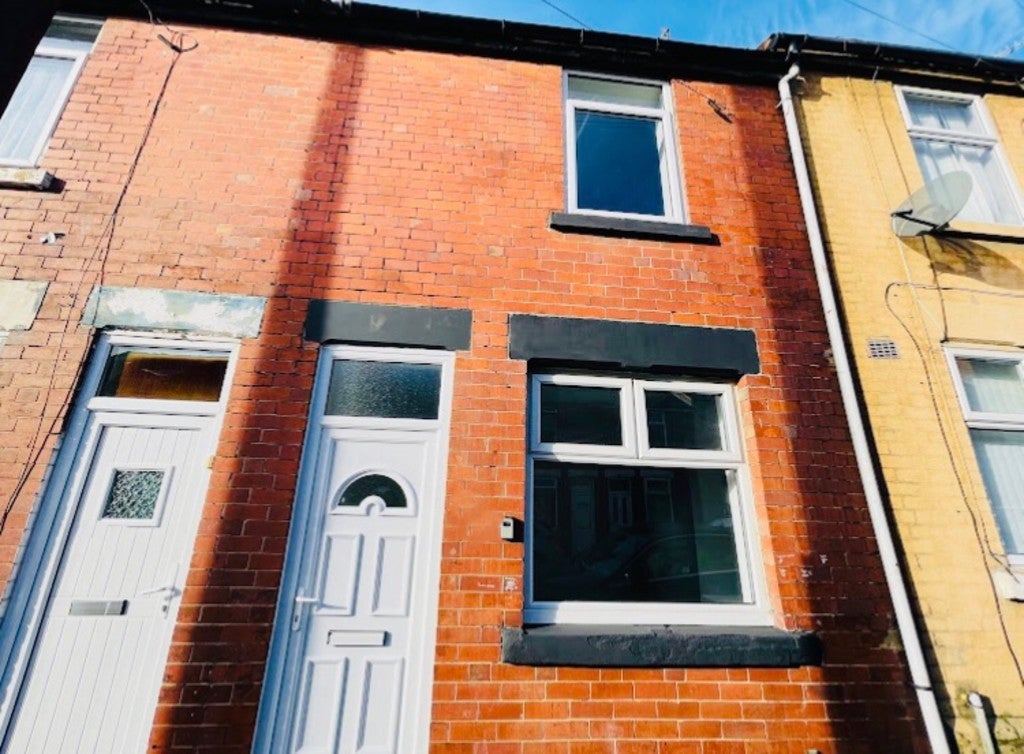 House Cavendish Road in Rotherham