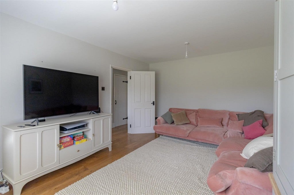 House Buckles Close in Cheltenham