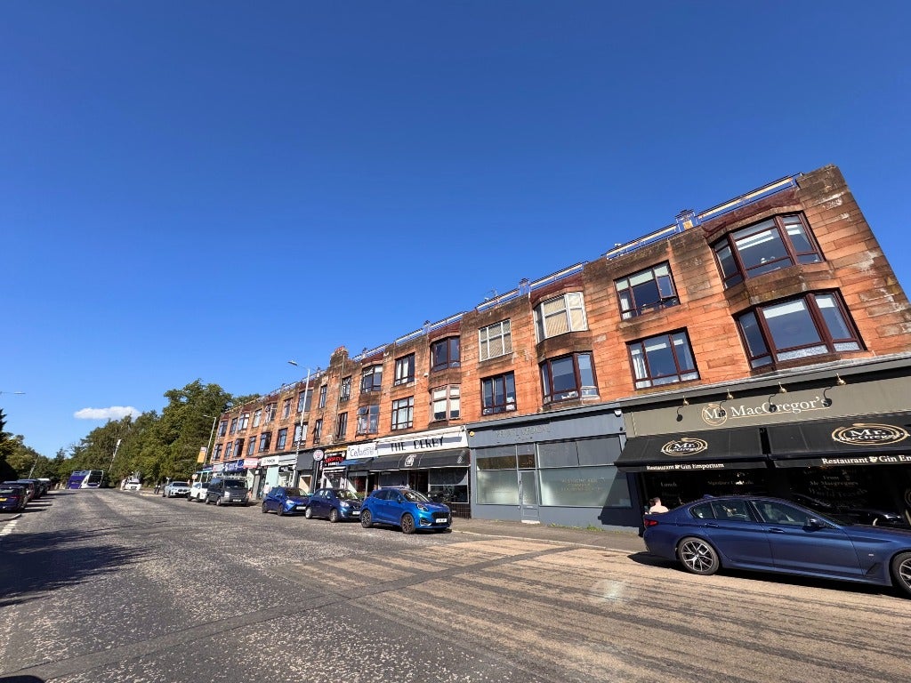 Flat MacLaren Place in Clarkston