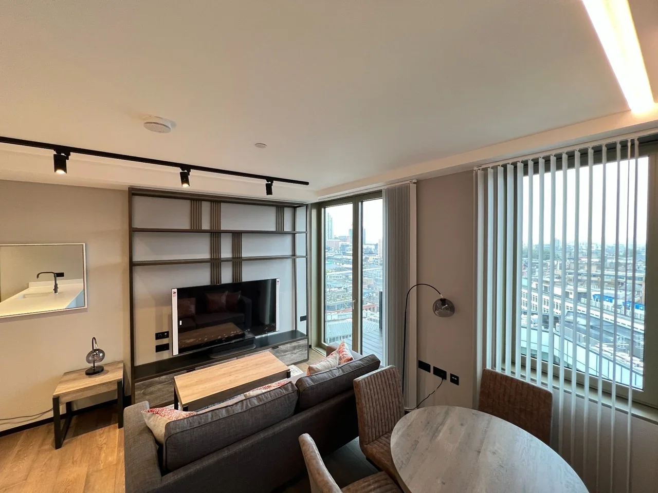 Room Plough Yard in Greater London