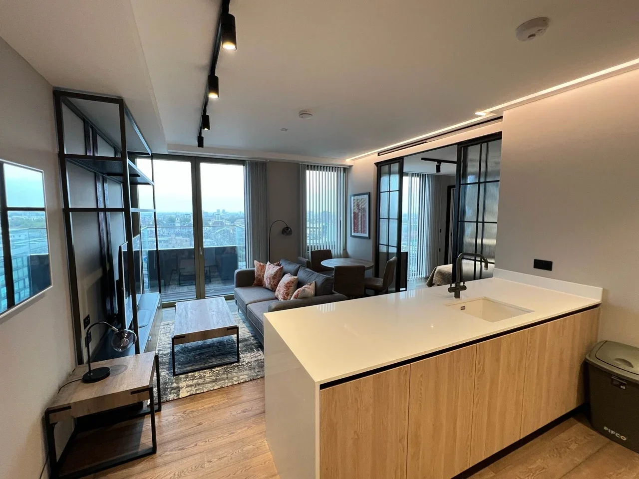 Room Plough Yard in Greater London