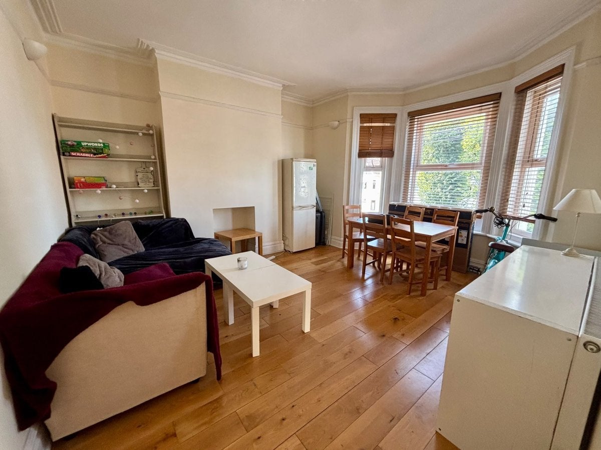 Flat Wollstonecraft Road in Bournemouth