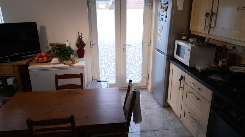 Room Narel Sharpe Close in Sandwell