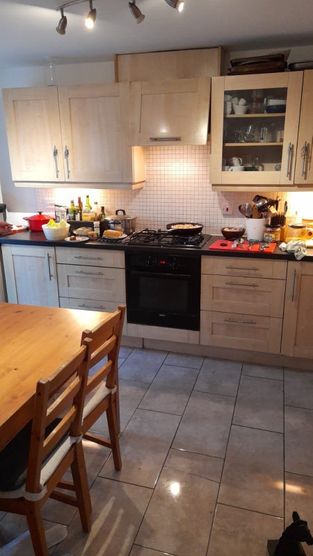 Room Narel Sharpe Close in Sandwell