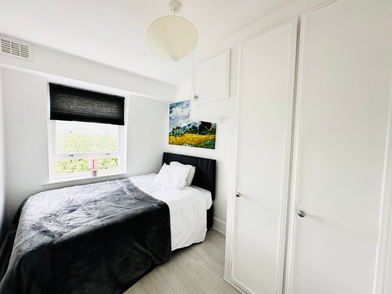 Flat Sutherland Avenue in City of Westminster