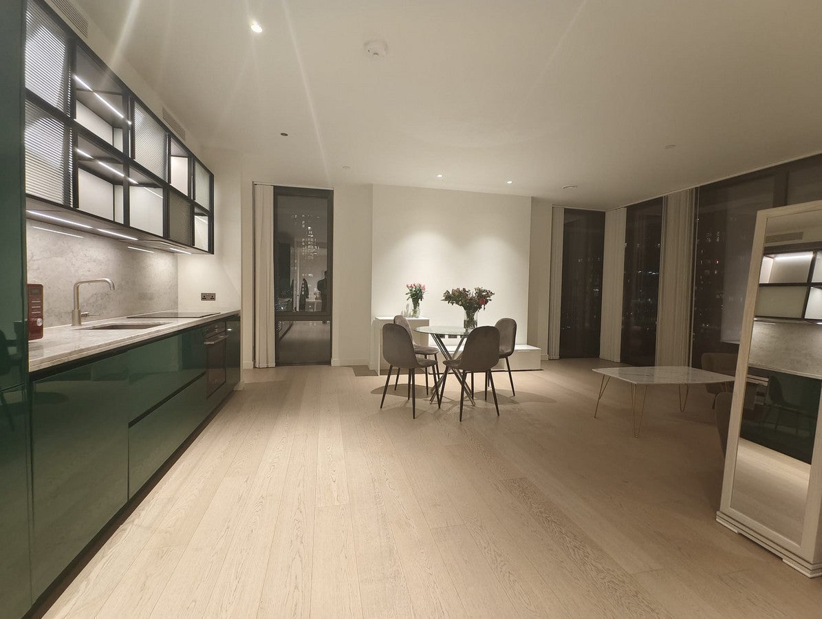 Flat Wards Place in London