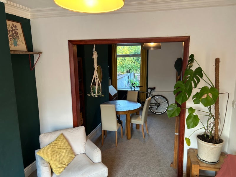 Room Elmsworth Avenue in Manchester