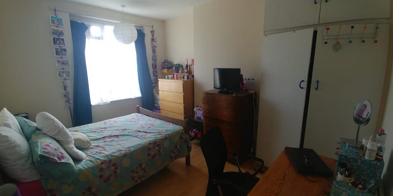 Room Southdown Road in Greater London