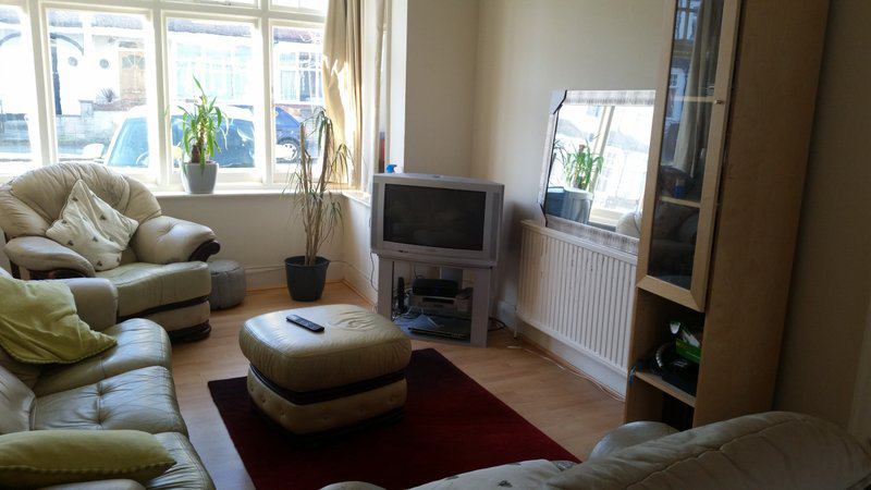 Room Southdown Road in Greater London
