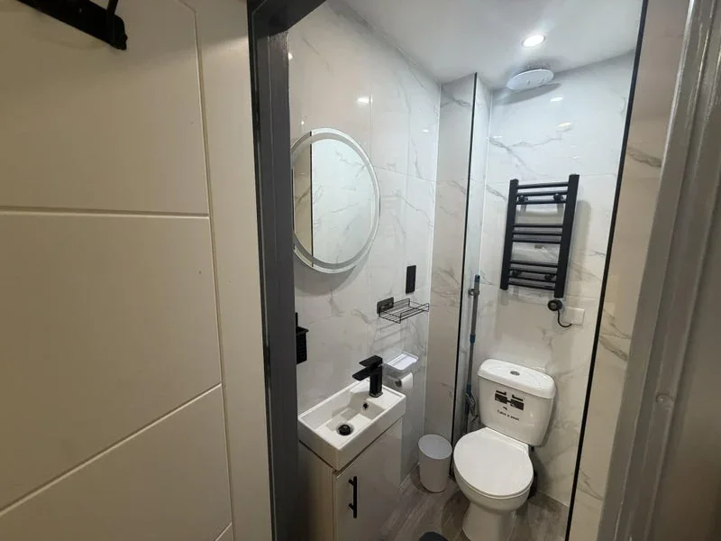 Room Gordons in Basildon