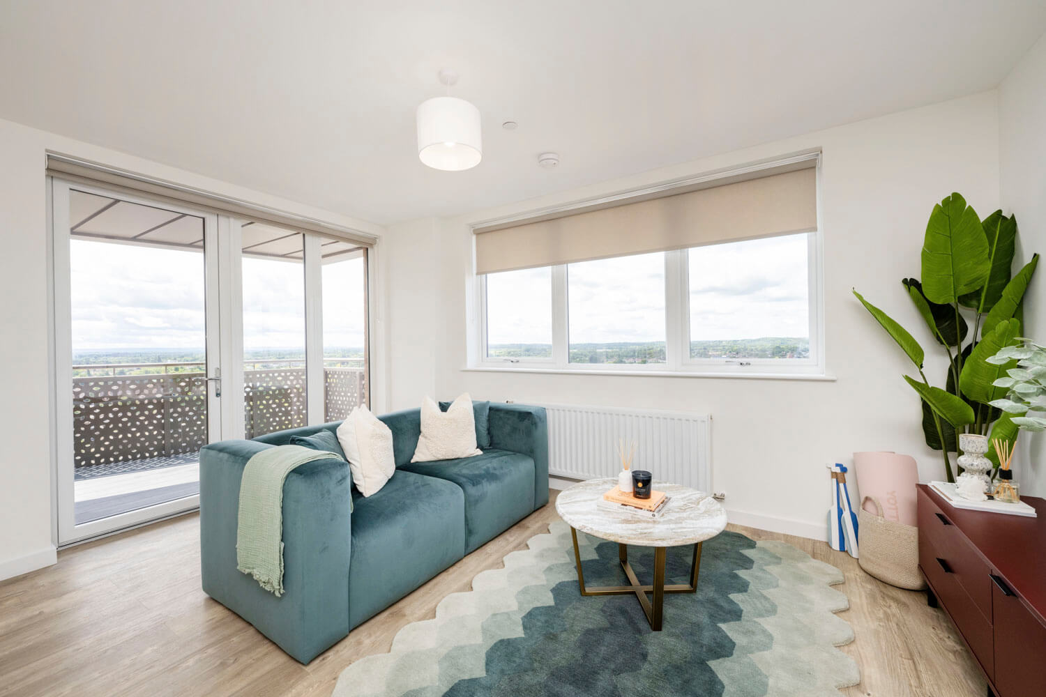 Flat Elmsleigh Road in Borough of Spelthorne