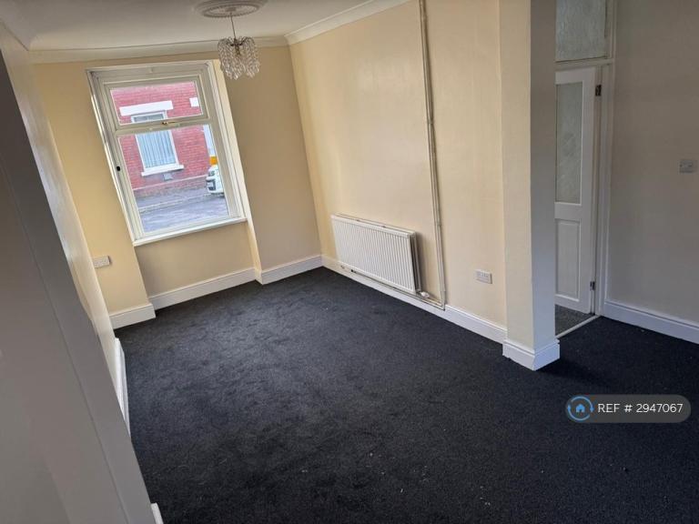 House Swan Street in Baglan