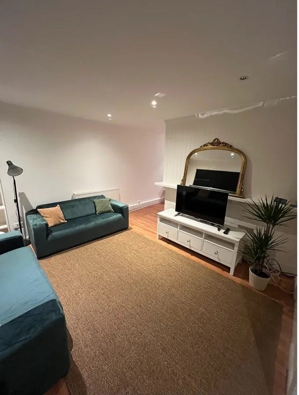 House Springfiled in London