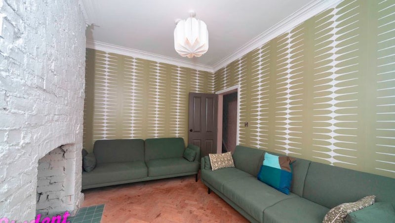 Room Ruskin Avenue in Manchester