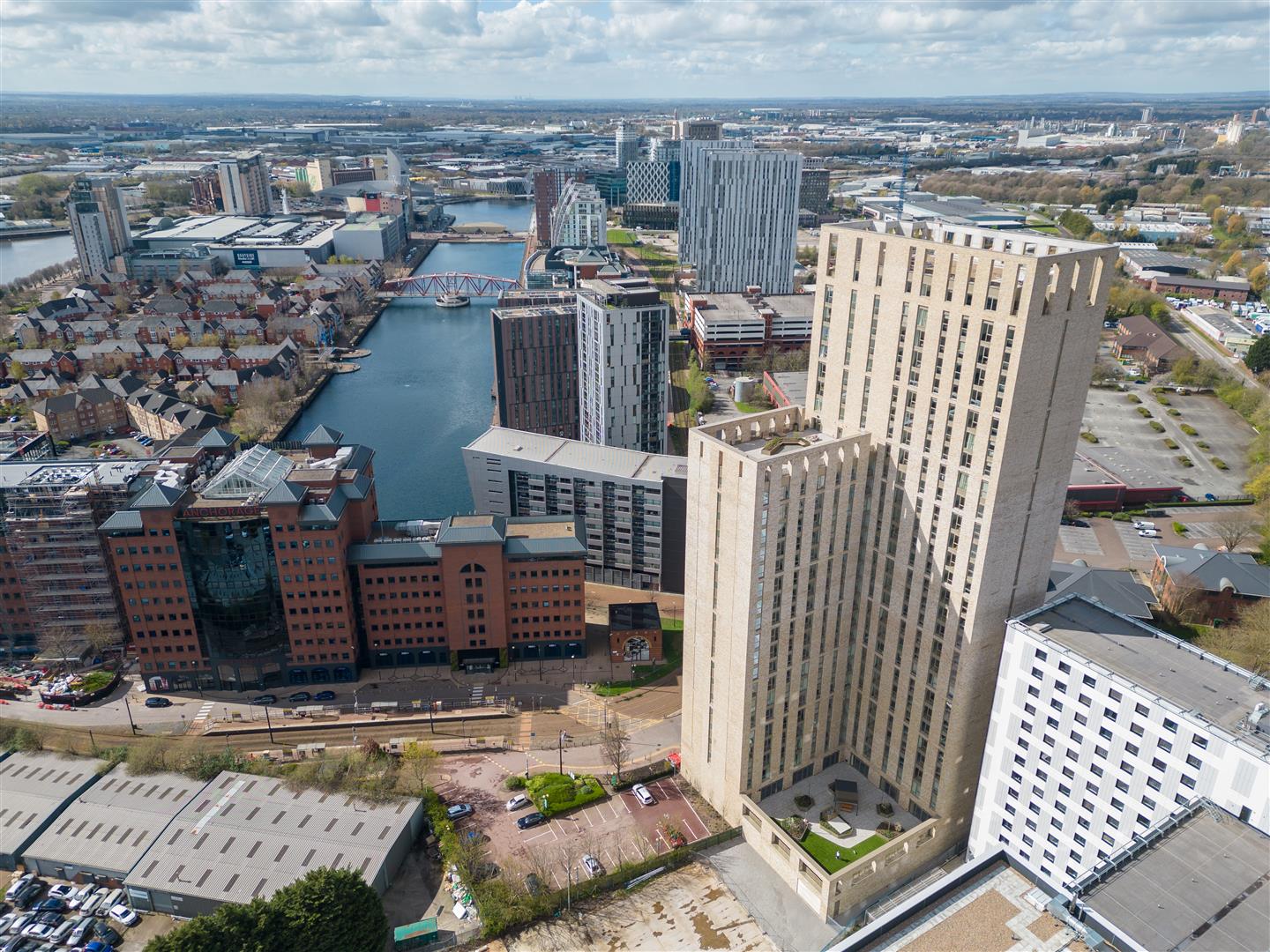 Flat Anchorage Quay in Salford