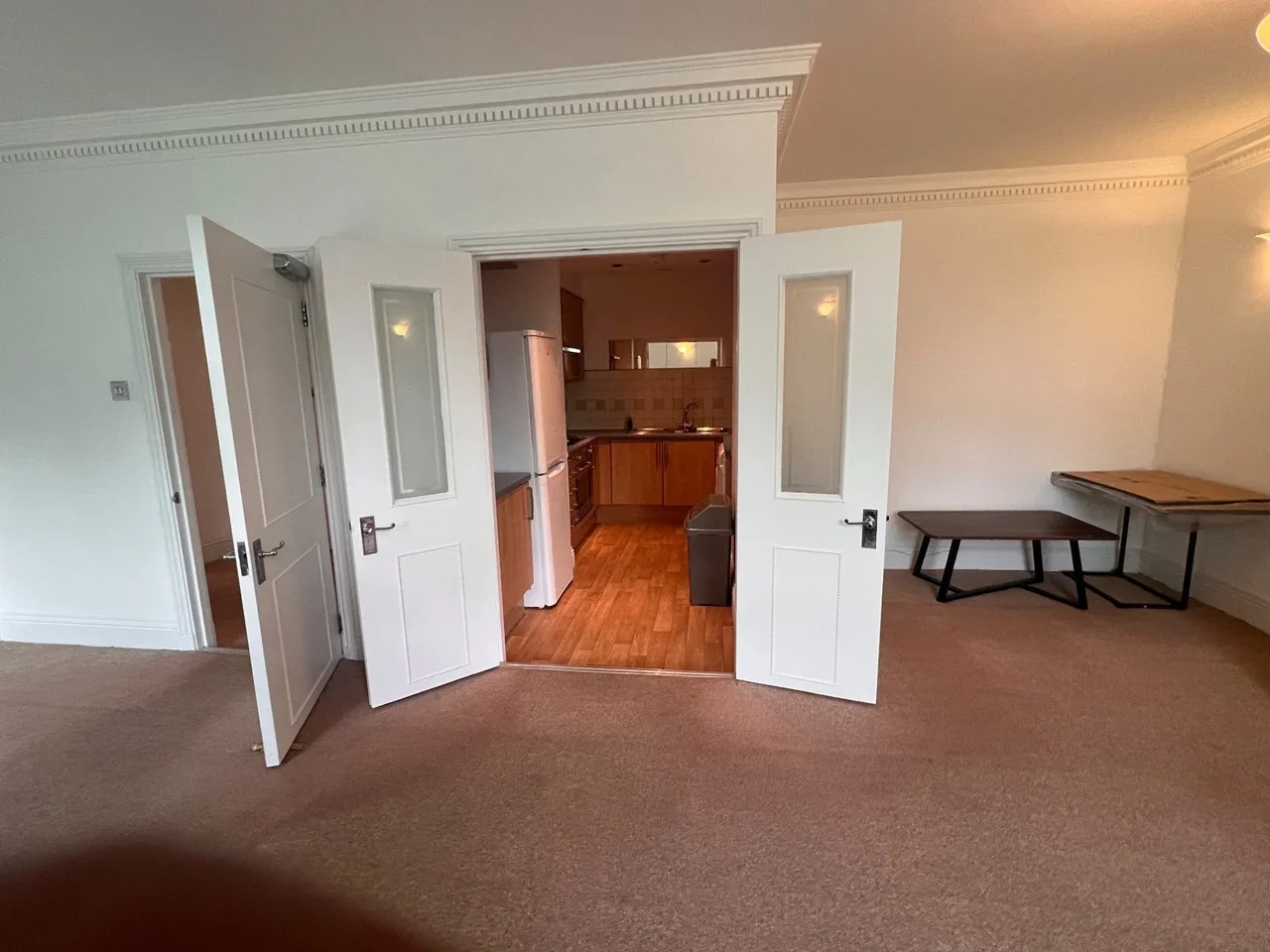Flat Albert Terrace in Greater London
