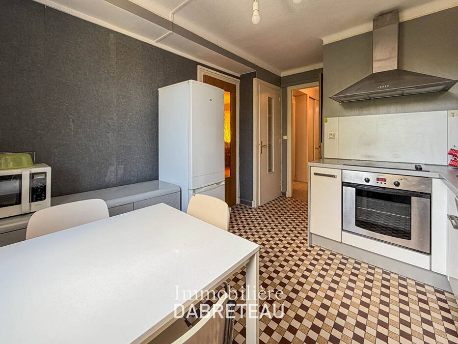Flat Rue Thomas Blanchet in Lyon