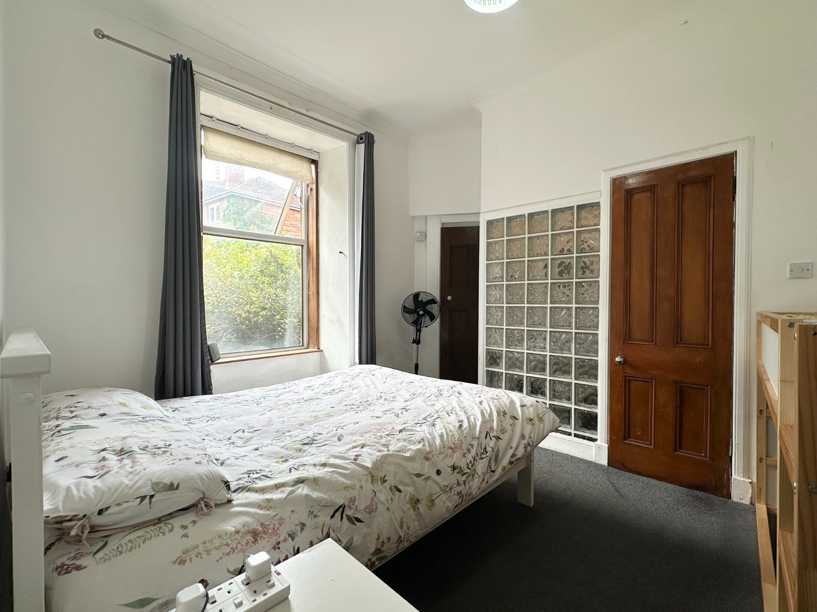 Flat Minard Road in Glasgow