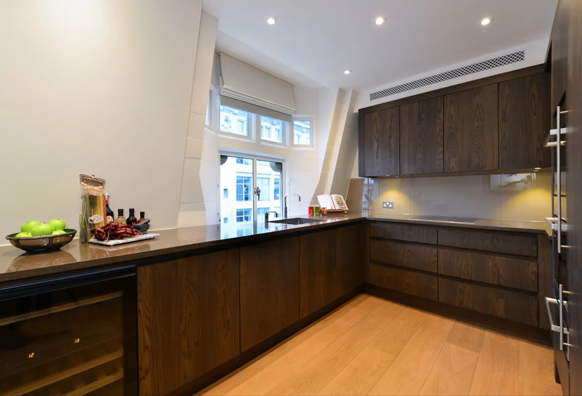 Flat Duke Street in City of Westminster