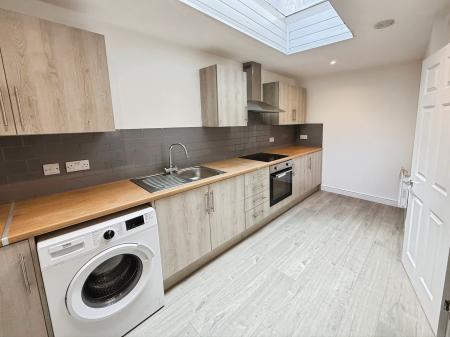 Flat Albert Street in Mansfield Woodhouse