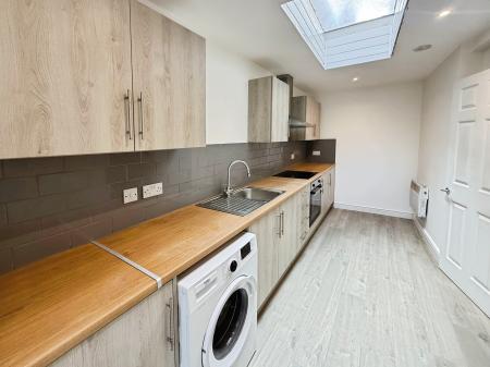 Flat Albert Street in Mansfield Woodhouse
