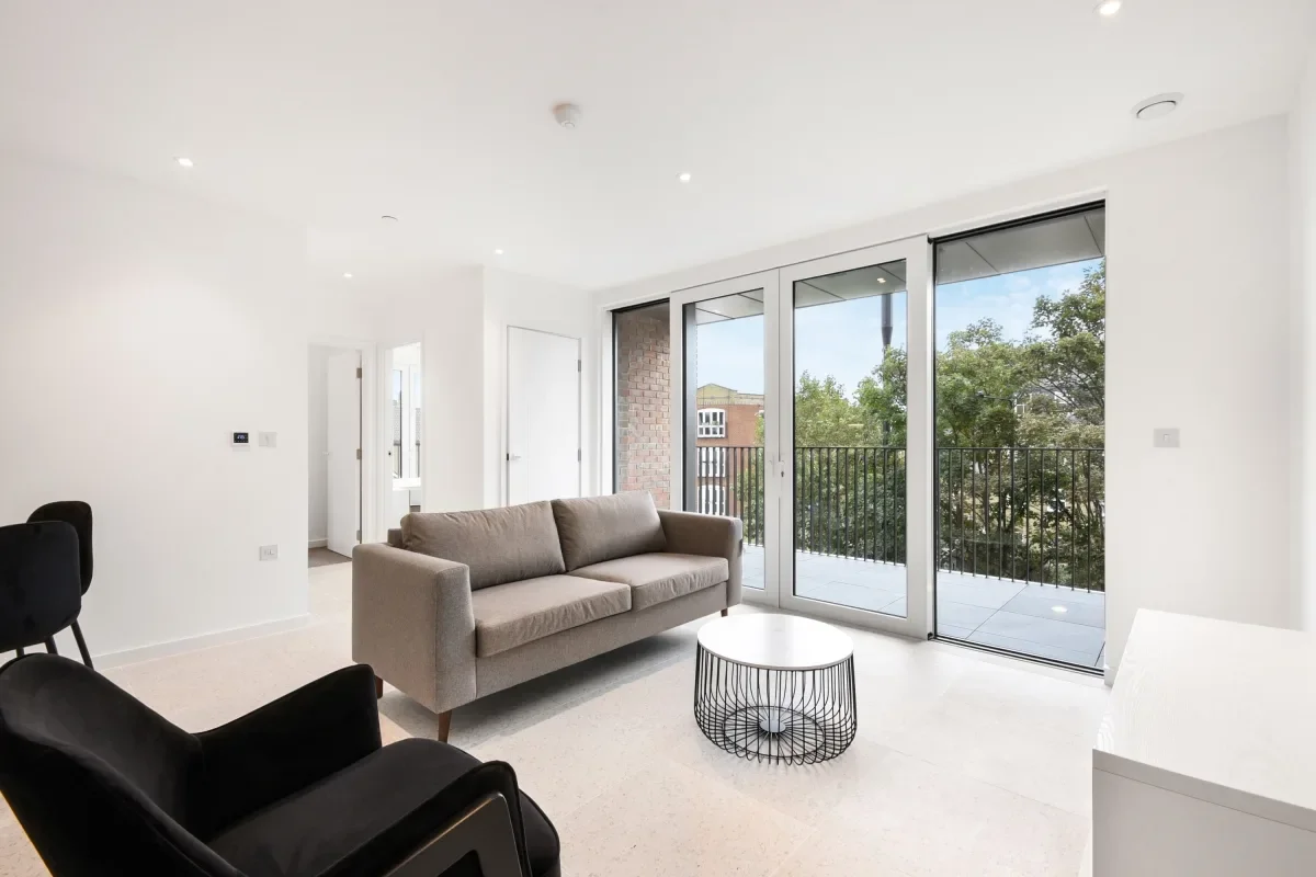 Flat Sidney Street in Greater London