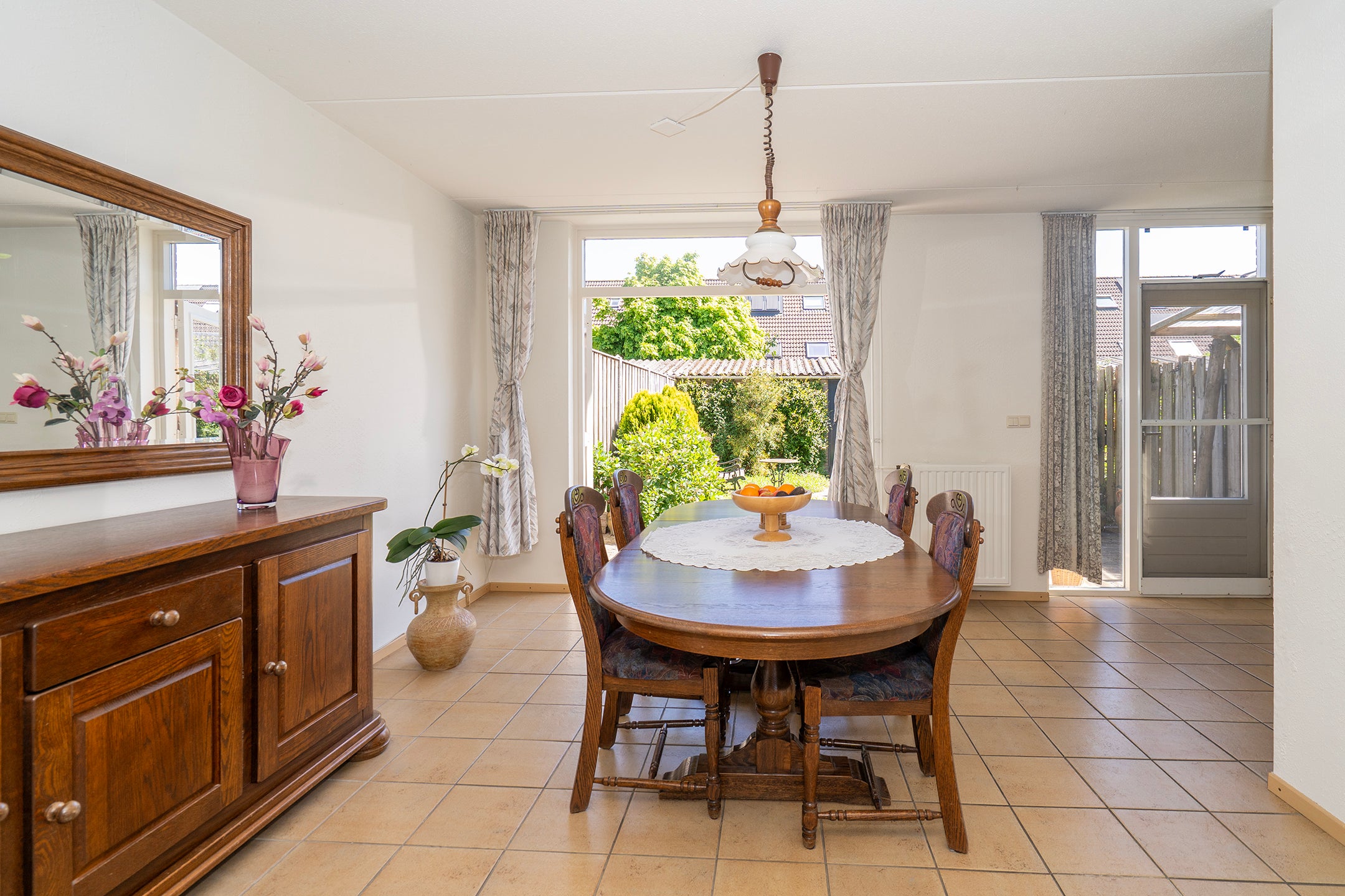 Tussenwoning te koop: Hontenissestraat 46, Tilburg