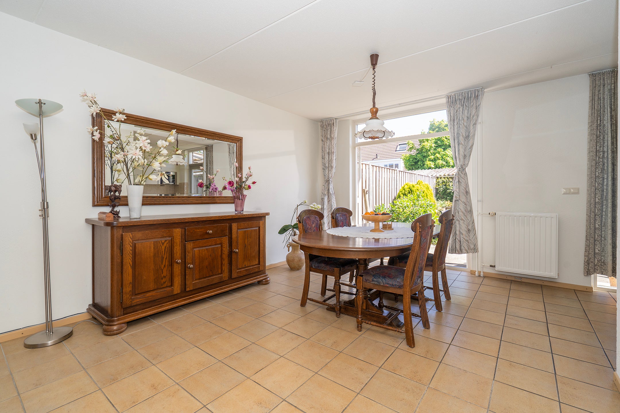 Tussenwoning te koop: Hontenissestraat 46, Tilburg